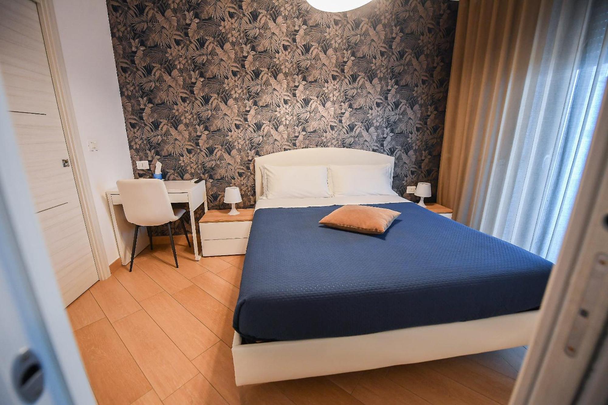 Karol Wojtyla Airport Bari Hotel Exterior photo