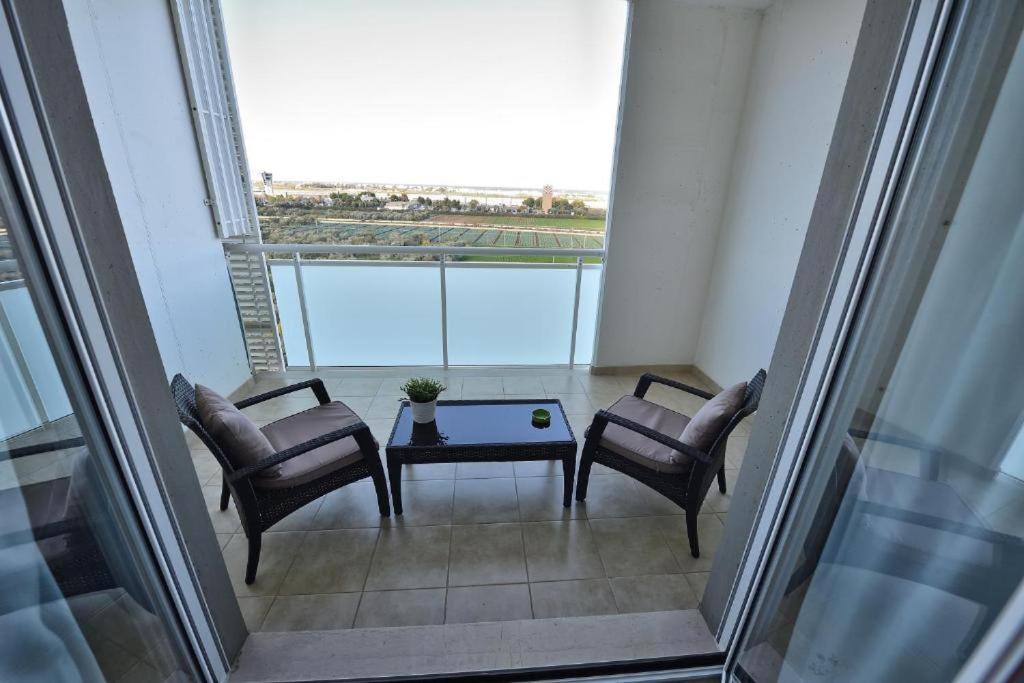 Karol Wojtyla Airport Bari Hotel Exterior photo